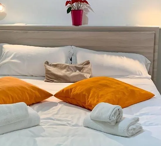 Tourist House Pratellino - Self Check-in شقة *