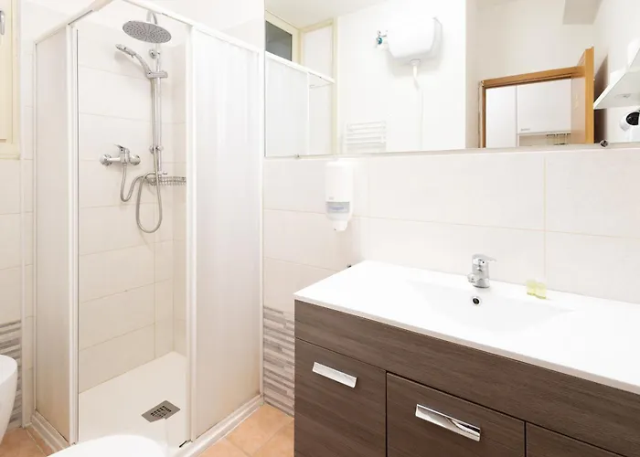 شقة Tourist House Pratellino - Self Check-in